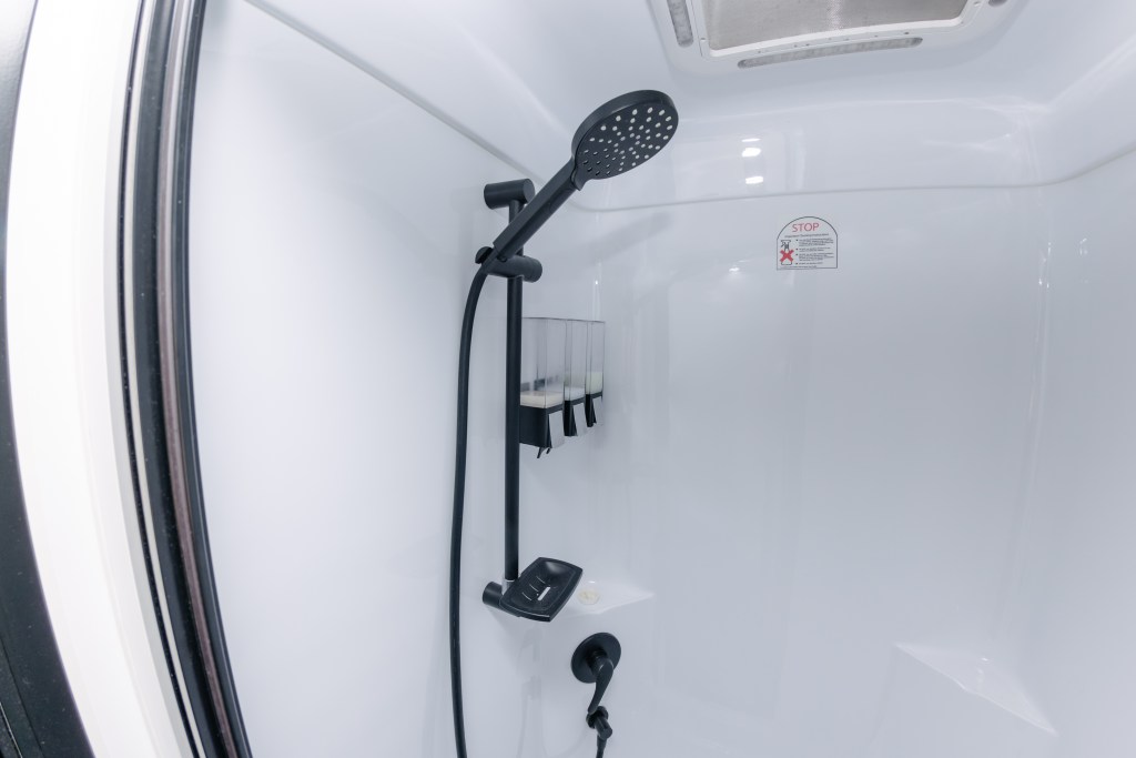 Luxury mobile home hire with premium comforts