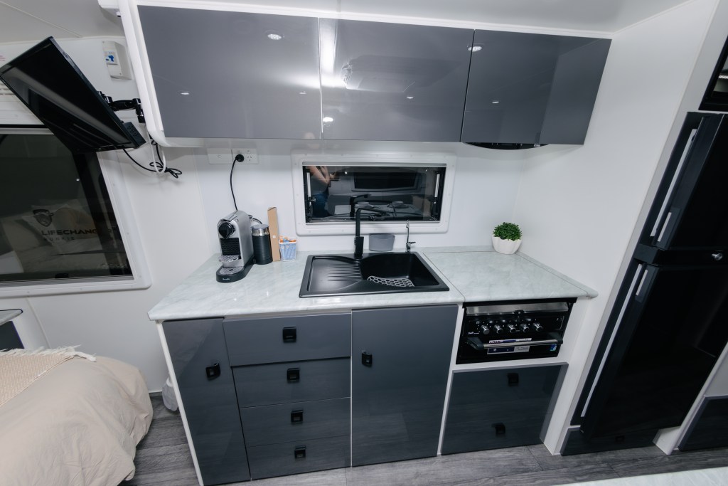 Luxury kitchen setup – High-end caravan amenities